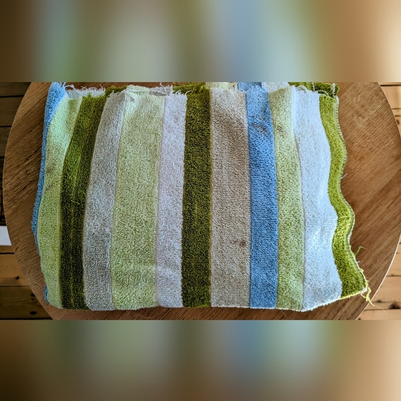 Blue & Green VTG Towels Bundle - Picture 3 of 3